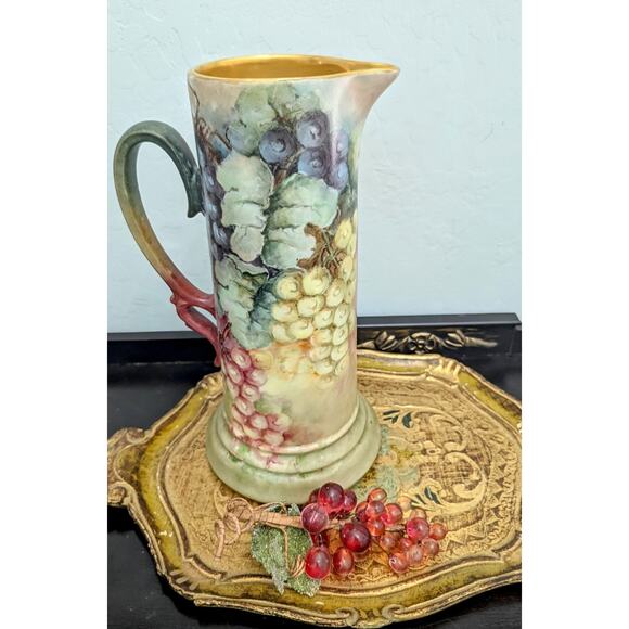 Hand Painted Porcelain Pitcher Tankard Classic Bavaria With Gold Trim Grapes - Picture 1 of 6